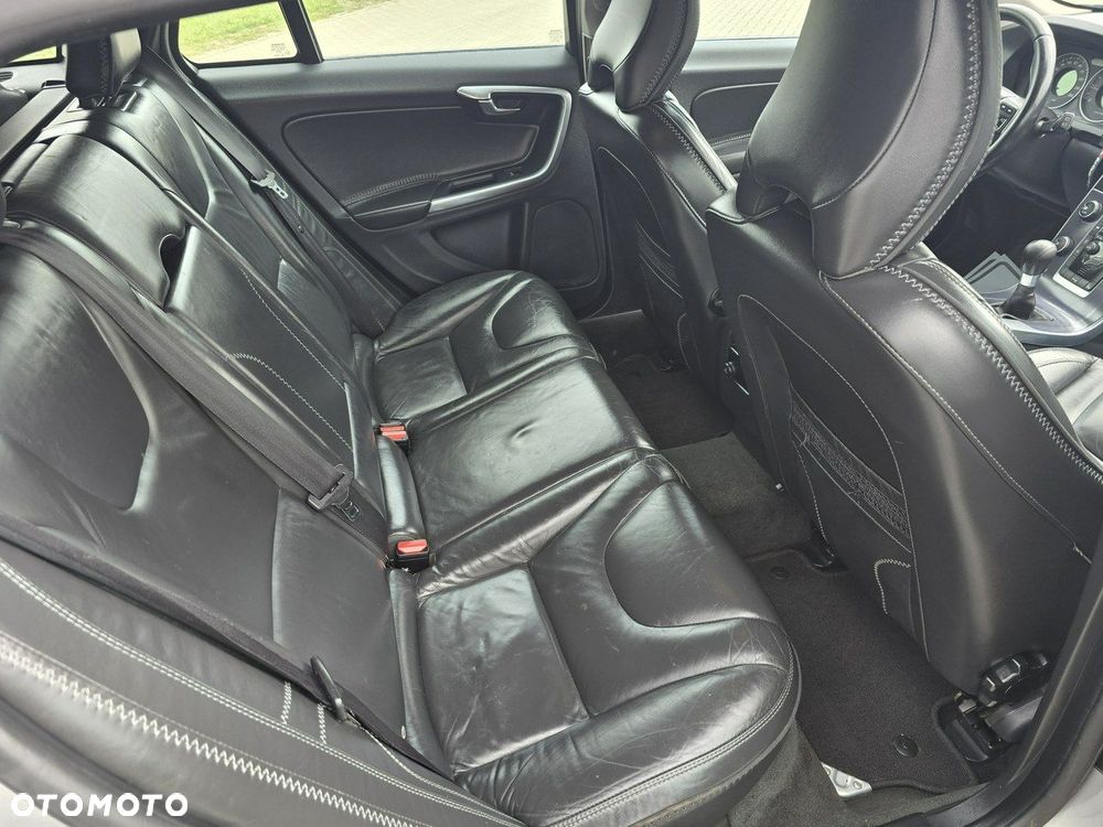 Volvo V60 - 22