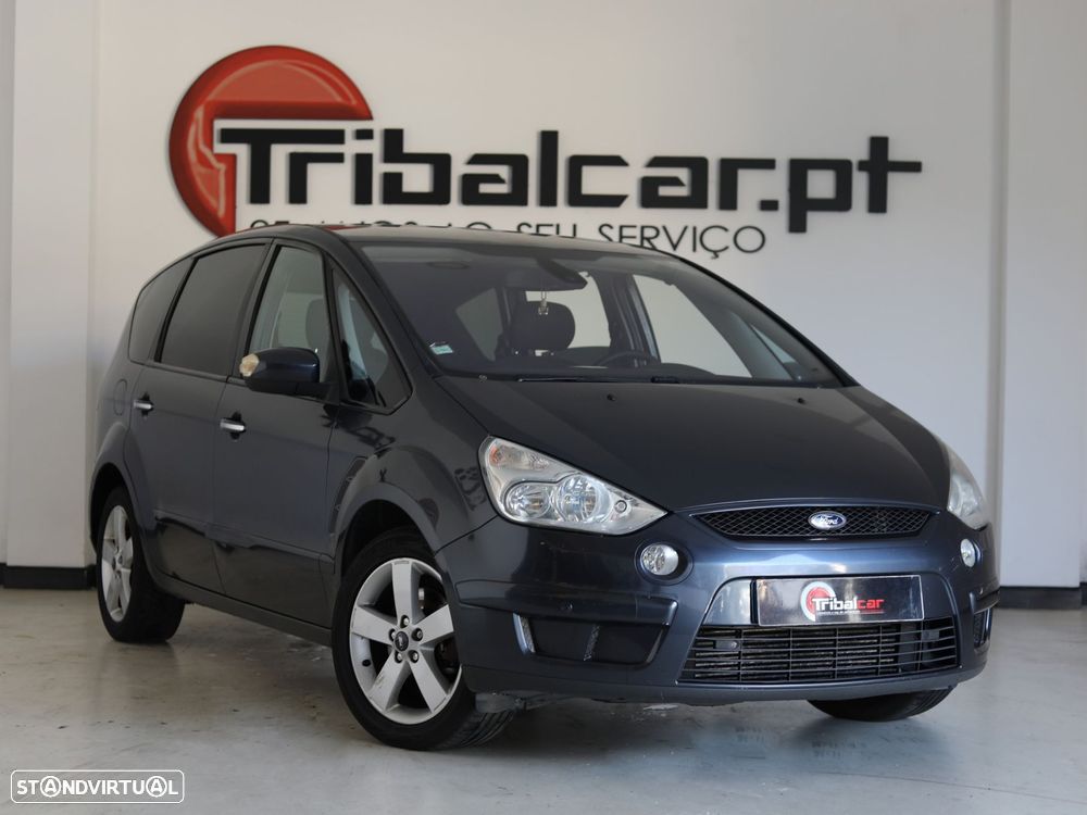 Ford S-Max 2.0 TDCi Titanium 7L - 2
