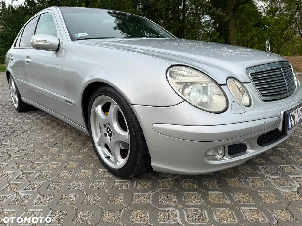 Mercedes-Benz Klasa E 270 CDI Avantgarde - 16