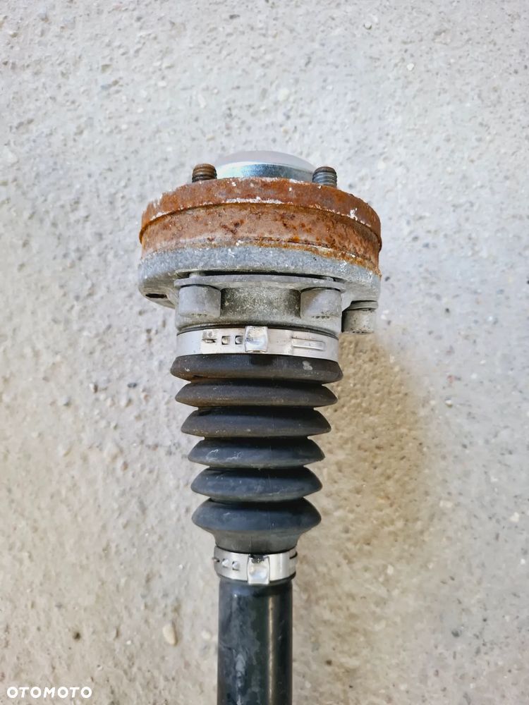 Półoś Tył Tylna Lewa/Prawa 8R0501203C Audi A6 A7 A8 Q5 - 2