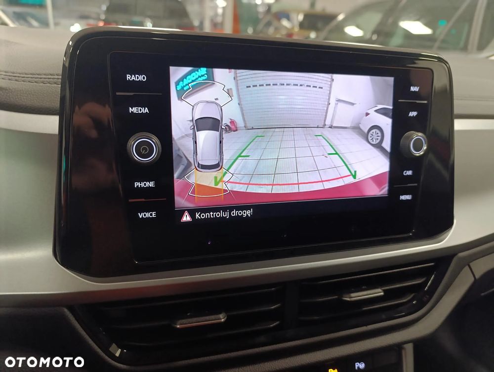 Volkswagen T-Roc 1.0 TSI Life - 21