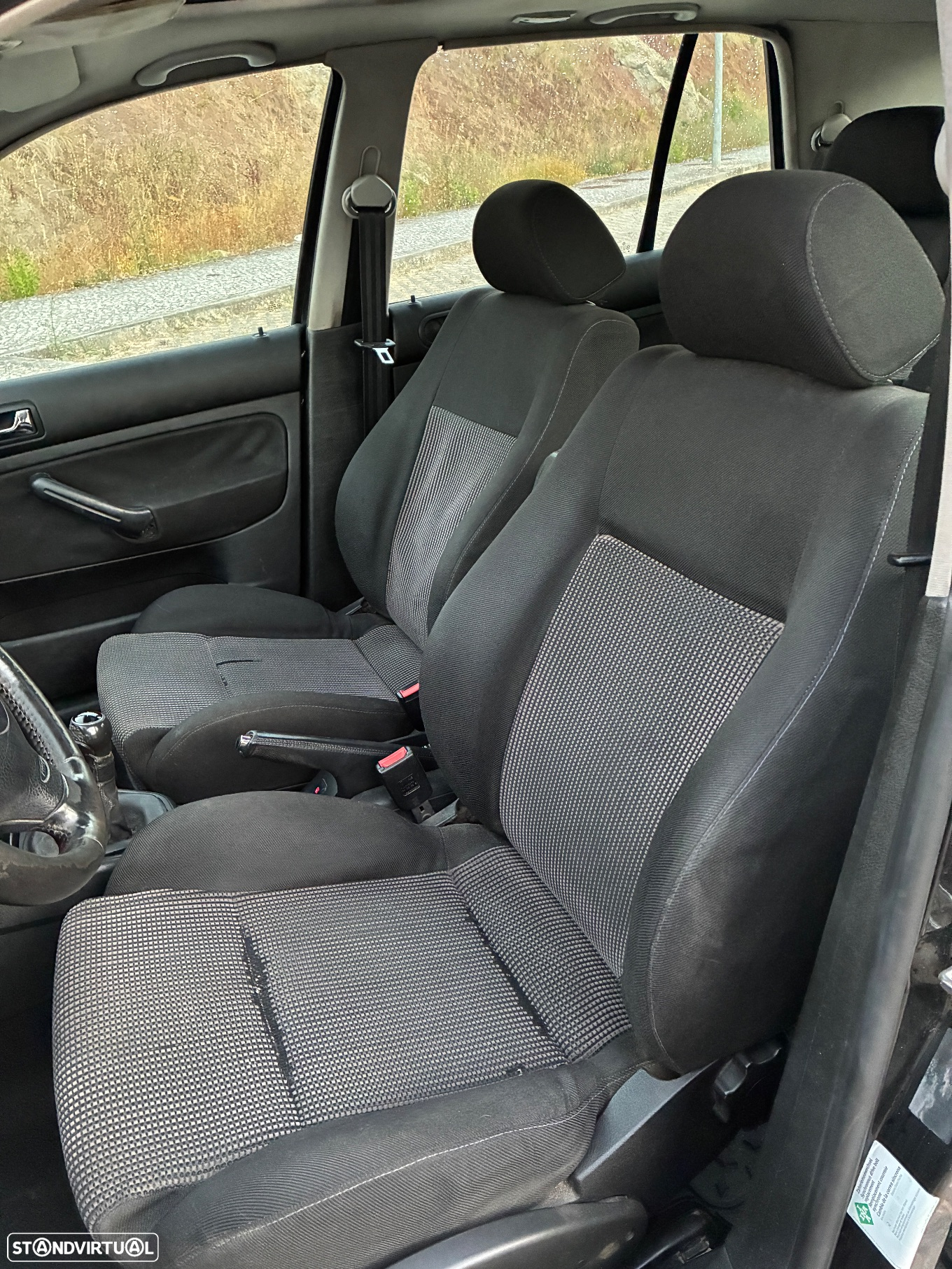 VW Golf 1.9 TDi Highline - 8