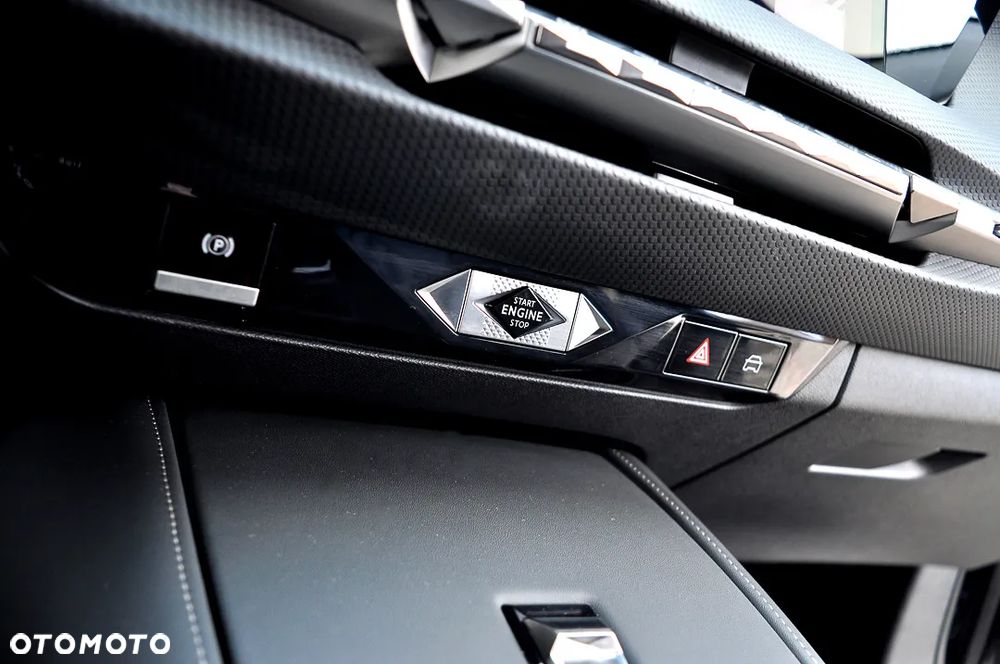 DS Automobiles DS 4 1.6 E-Tense Performance Line + - 32