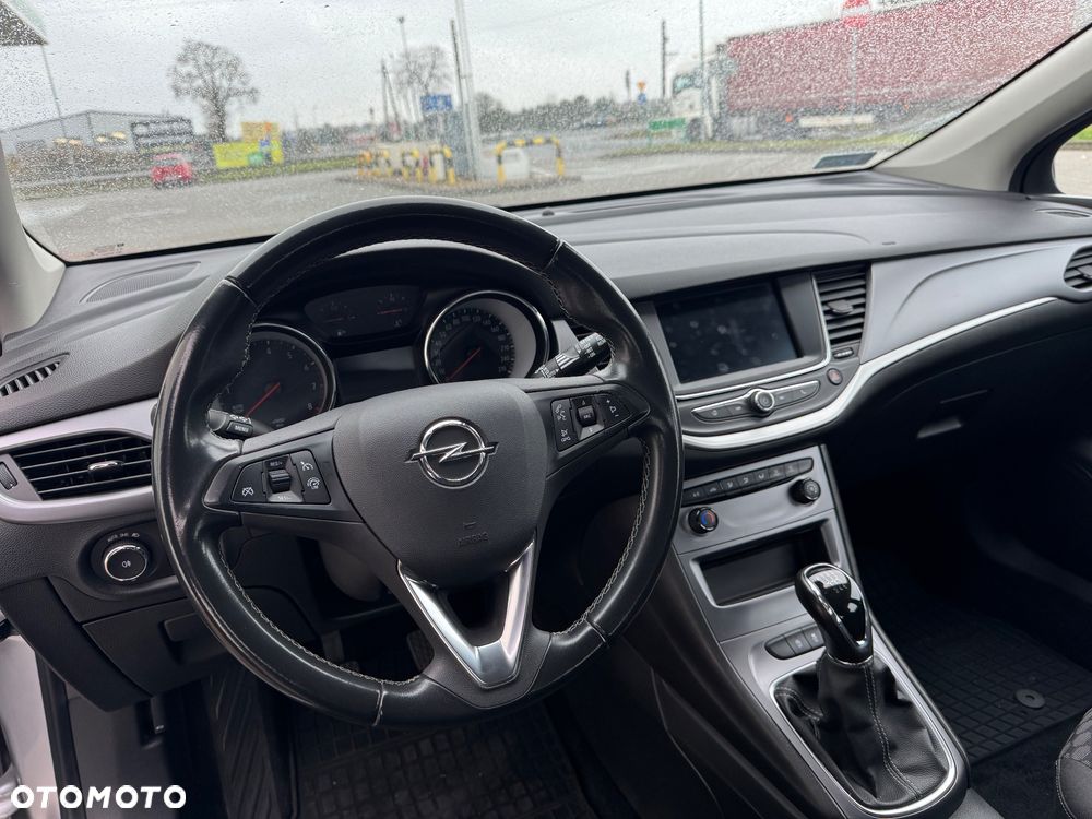 Opel Astra 1.2 T Edition S&S - 14