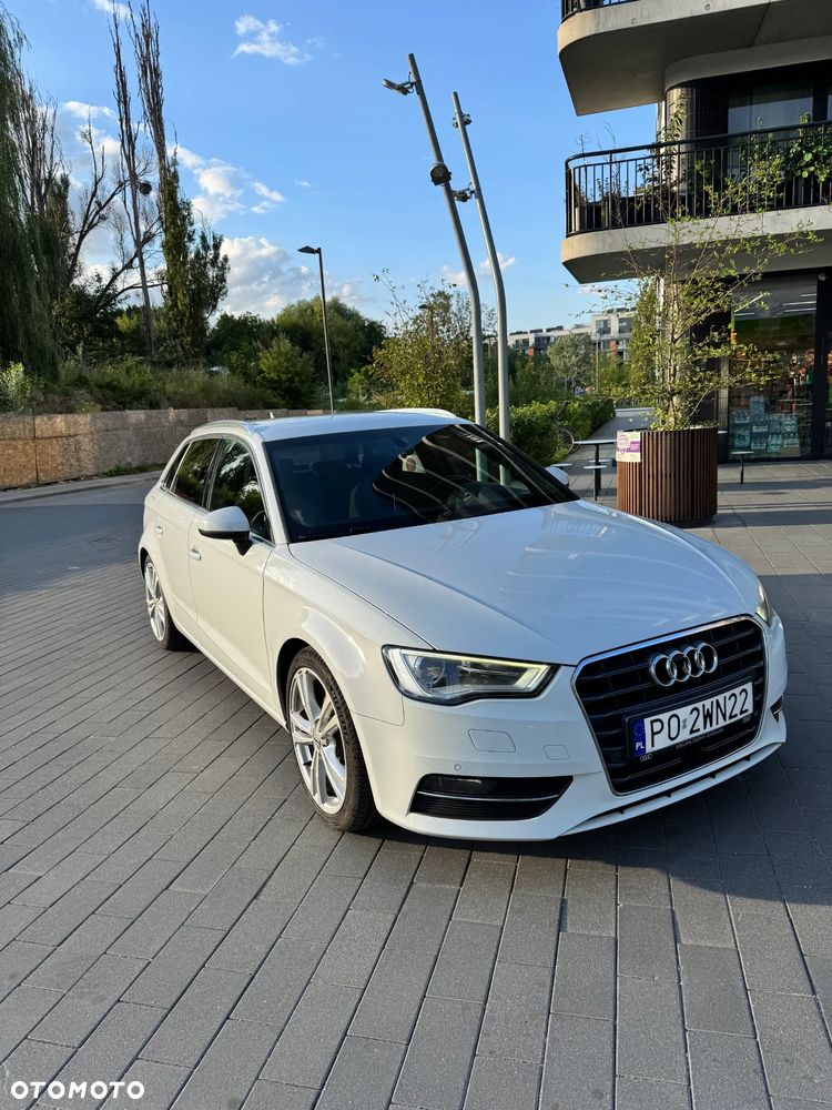 Audi A3 Sportback - 2