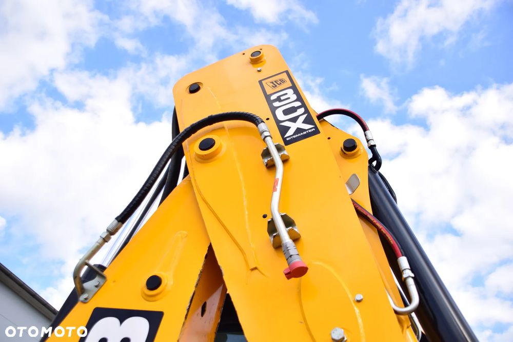 JCB 3CX Sitemaster TURBO 4x4 Torquelock - 13