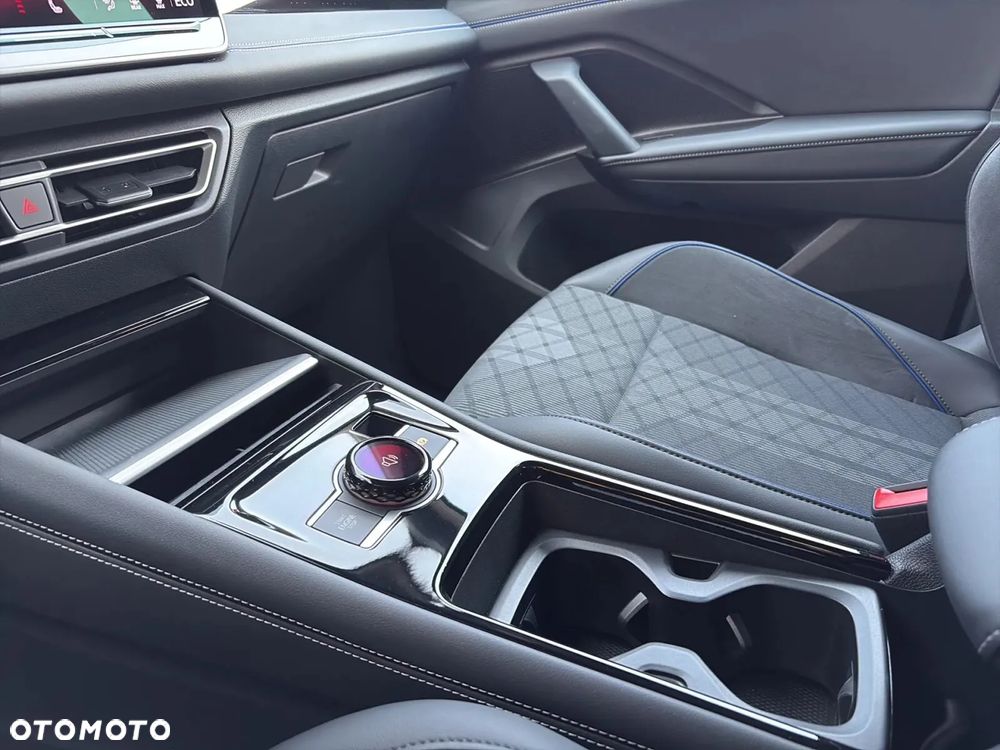 Volkswagen Tiguan - 18