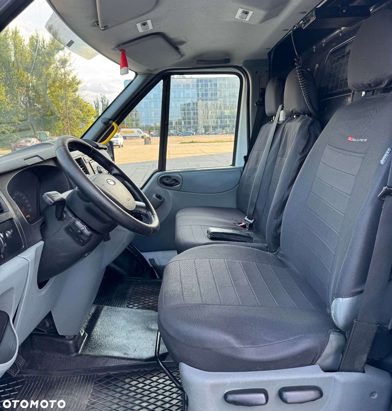 Ford Transit - 12