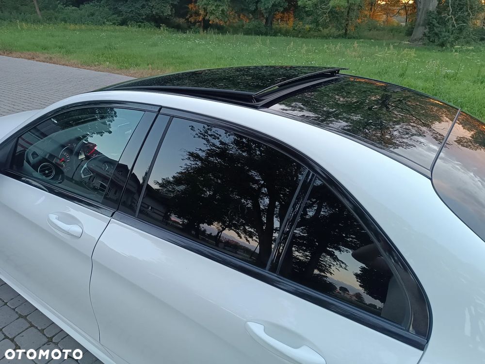 Mercedes-Benz Klasa C 250 T 7G-TRONIC AMG Line - 20