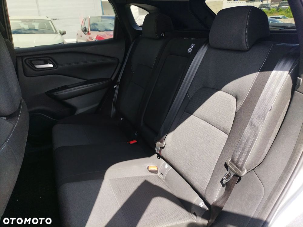 Nissan Qashqai 1.3 DIG-T MHEV N-Connecta Xtronic - 20