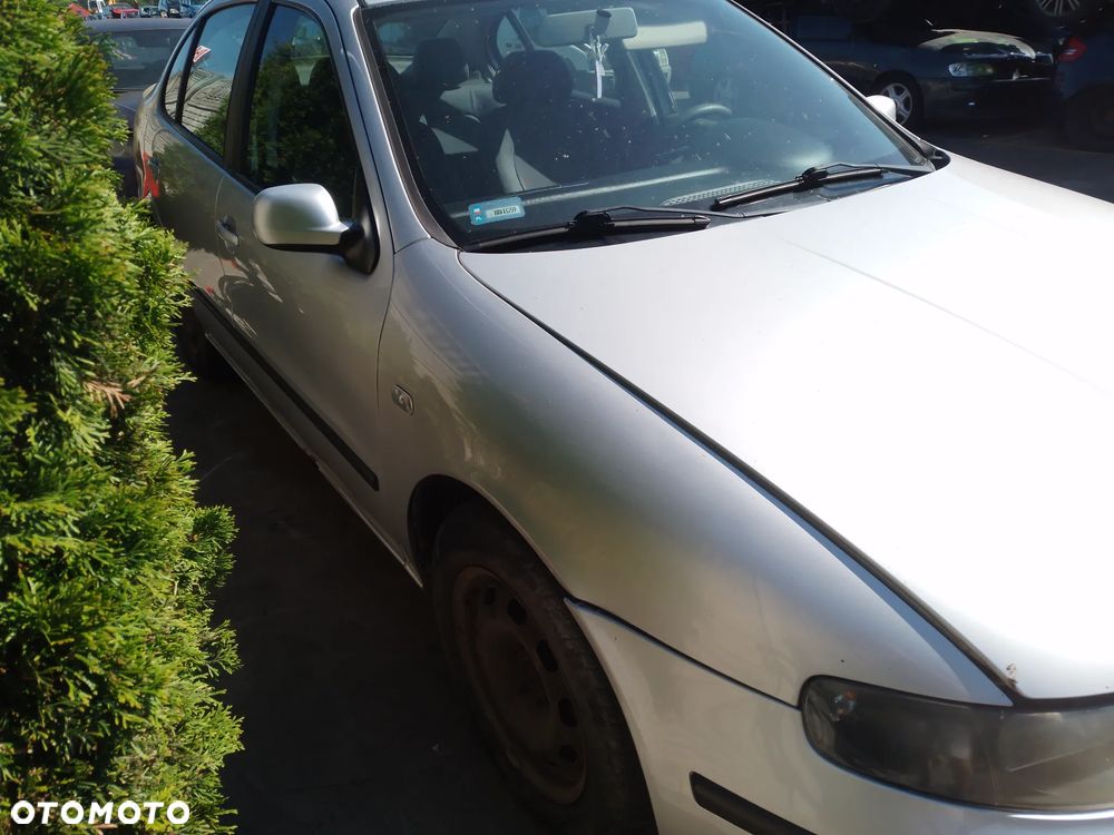 SEAT TOLEDO II 98-05 1.9 TDI  FOTEL PRAWY LEWY KANAPA - 10
