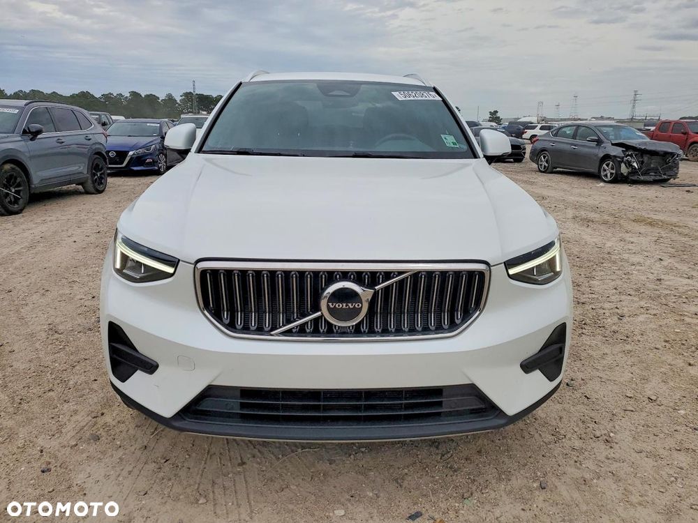 Volvo XC 40 - 2