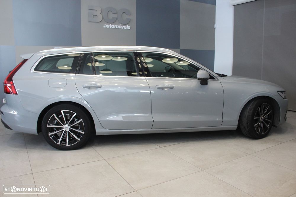 Volvo V60 2.0 T6 AWD TE Essential - 2
