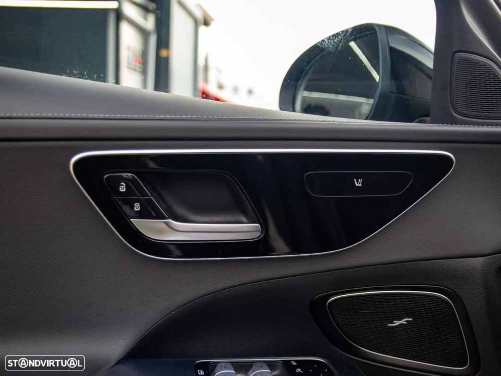 Mercedes-Benz C 300 e T 9G-TRONIC AMG Line - 41