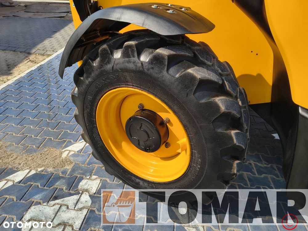 JCB 540-140 2023R klimatyzacja - 21