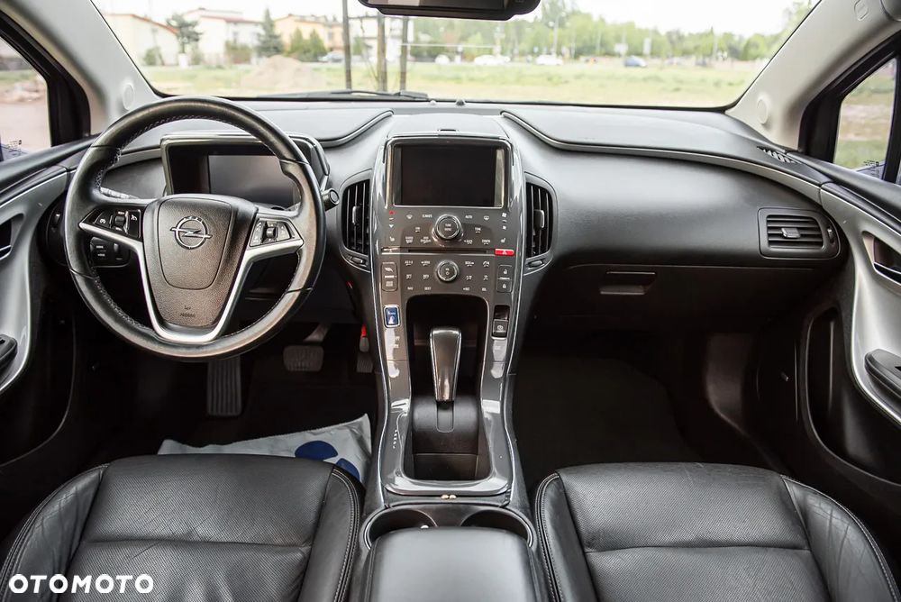 Opel Ampera - 28
