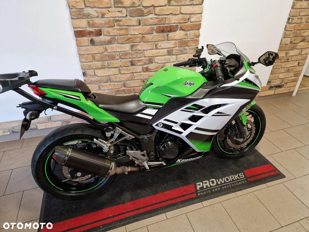 Kawasaki Ninja 300 ABS - 3