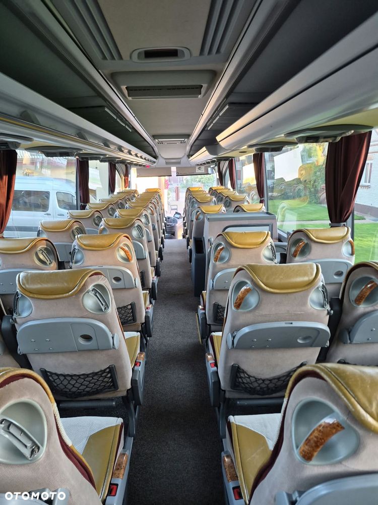 Mercedes-Benz Travego RHD M - 8