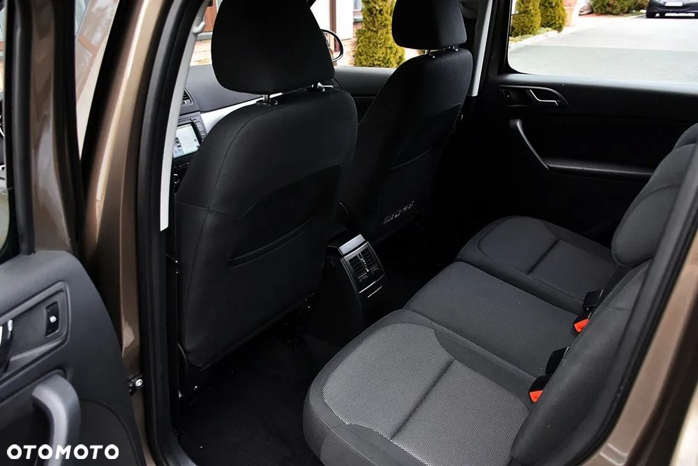 Skoda Yeti 2.0 TDI Elegance Green tec - 38