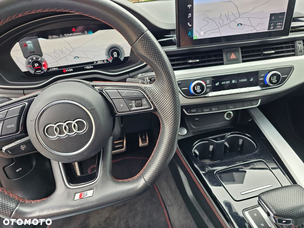 Audi A4 Avant 2022