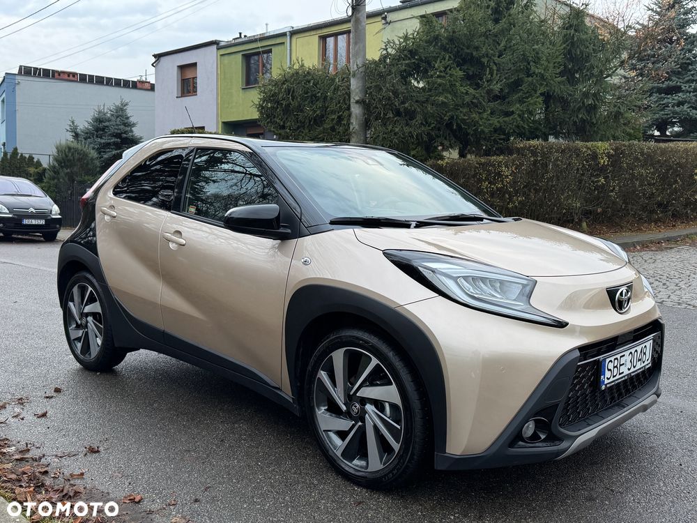 Toyota Aygo x-clusiv - 2