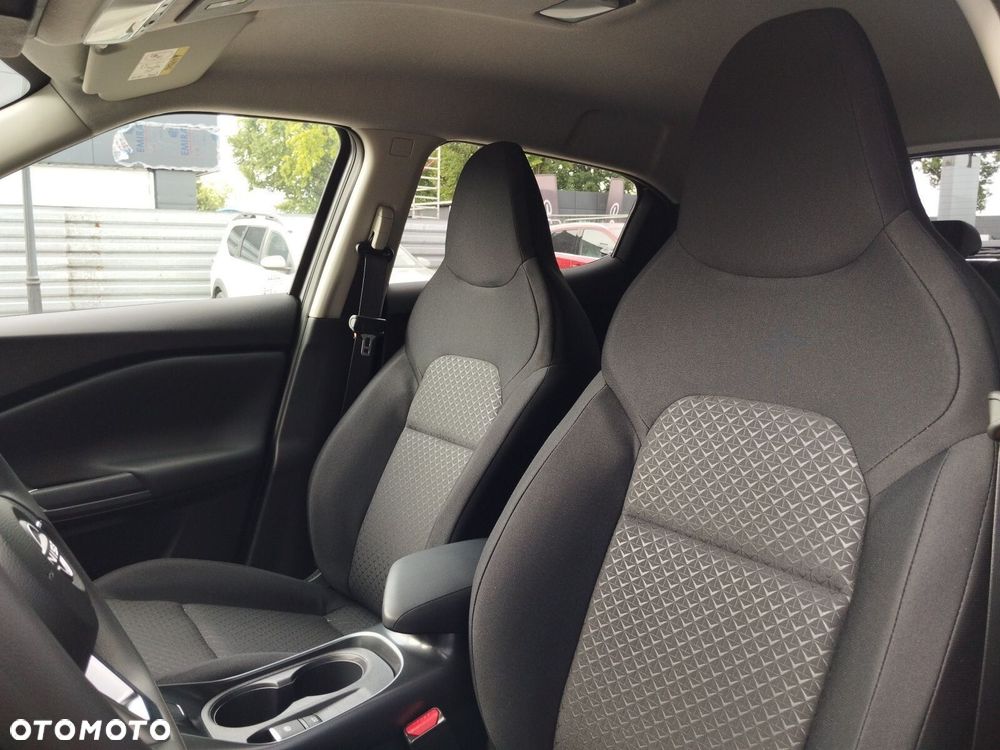 Nissan Juke 1.0 DIG-T Acenta DCT - 11