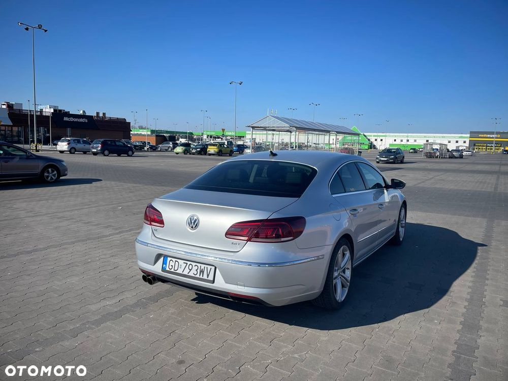 Volkswagen CC - 9