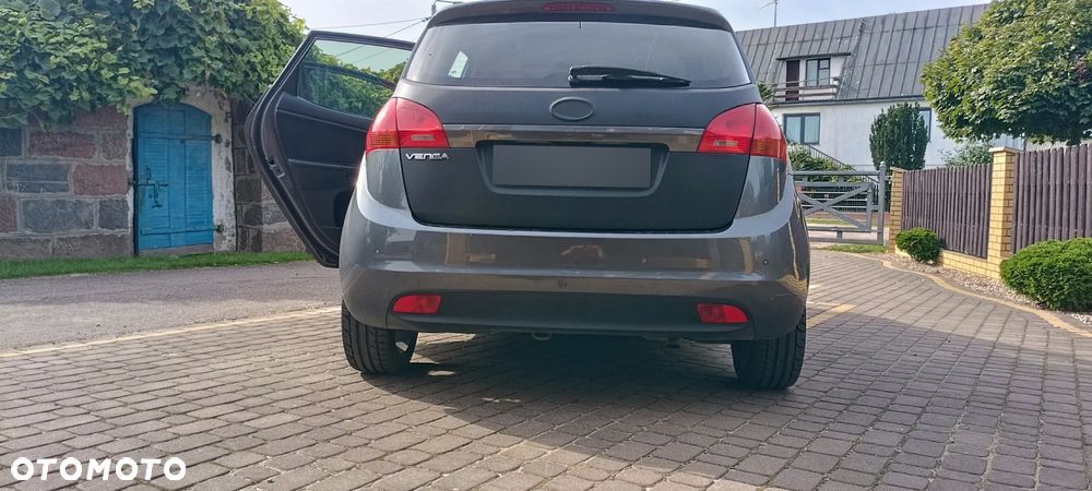Kia Venga 1.4 L - 2