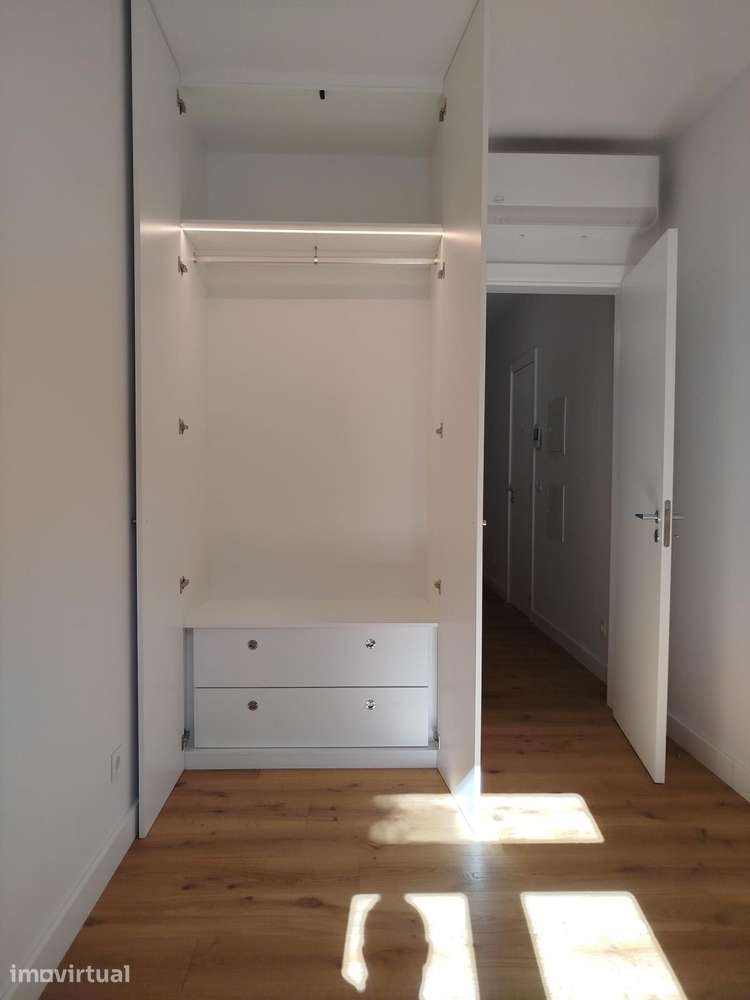 Apartamento T1 com vista, Campo de Ourique, Lisboa - Grande imagem: 3/22