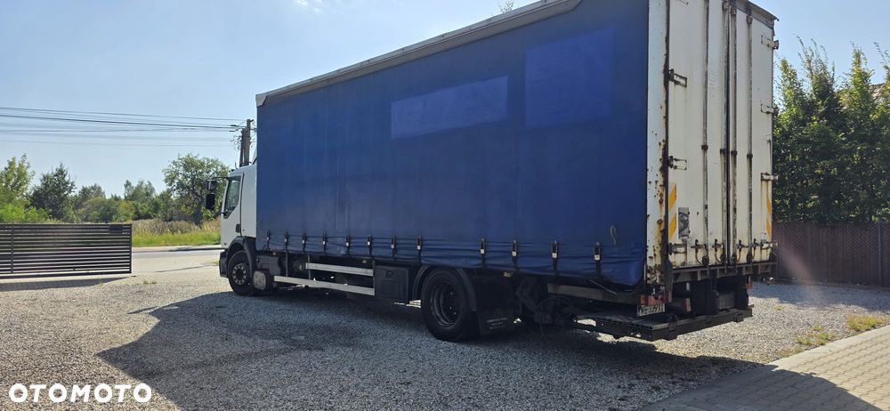 Renault Premium - 7