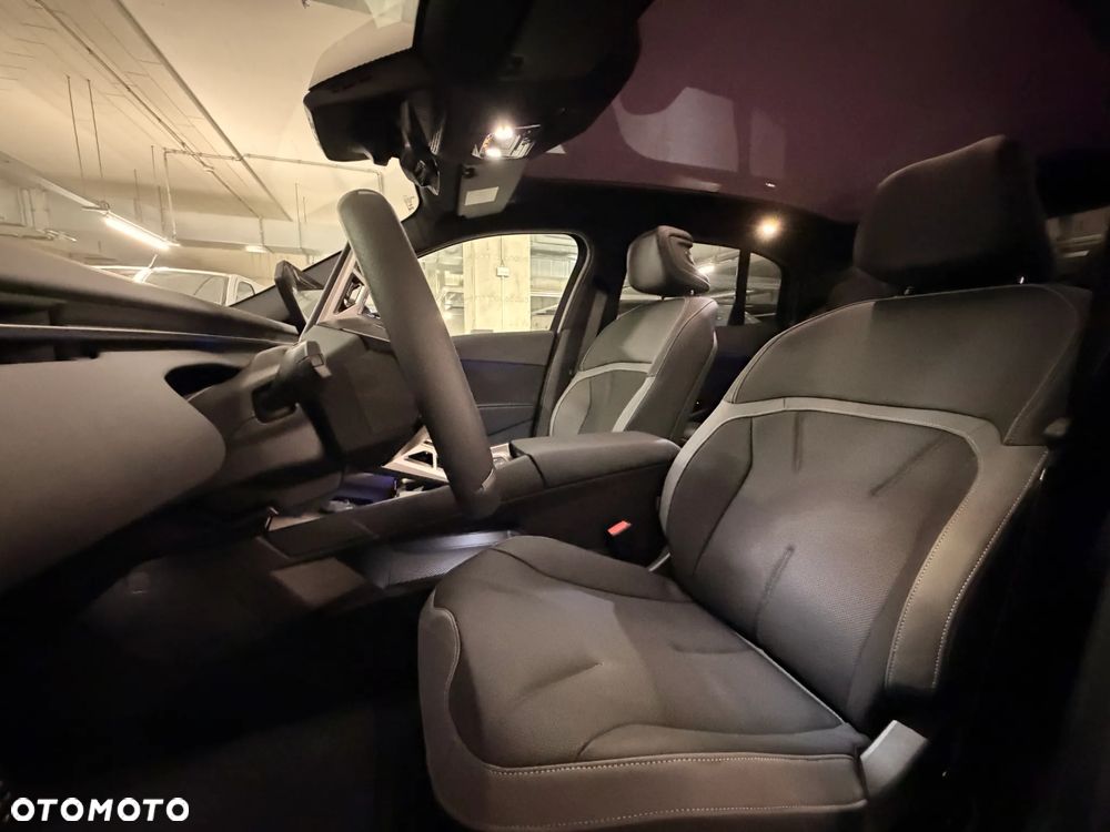 BMW i3 50 xDrive 113.4kWh - 9