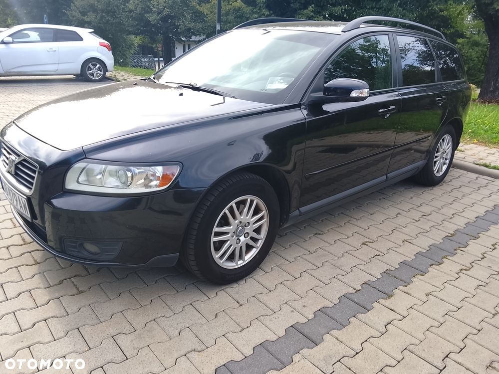 Volvo V50 - 2