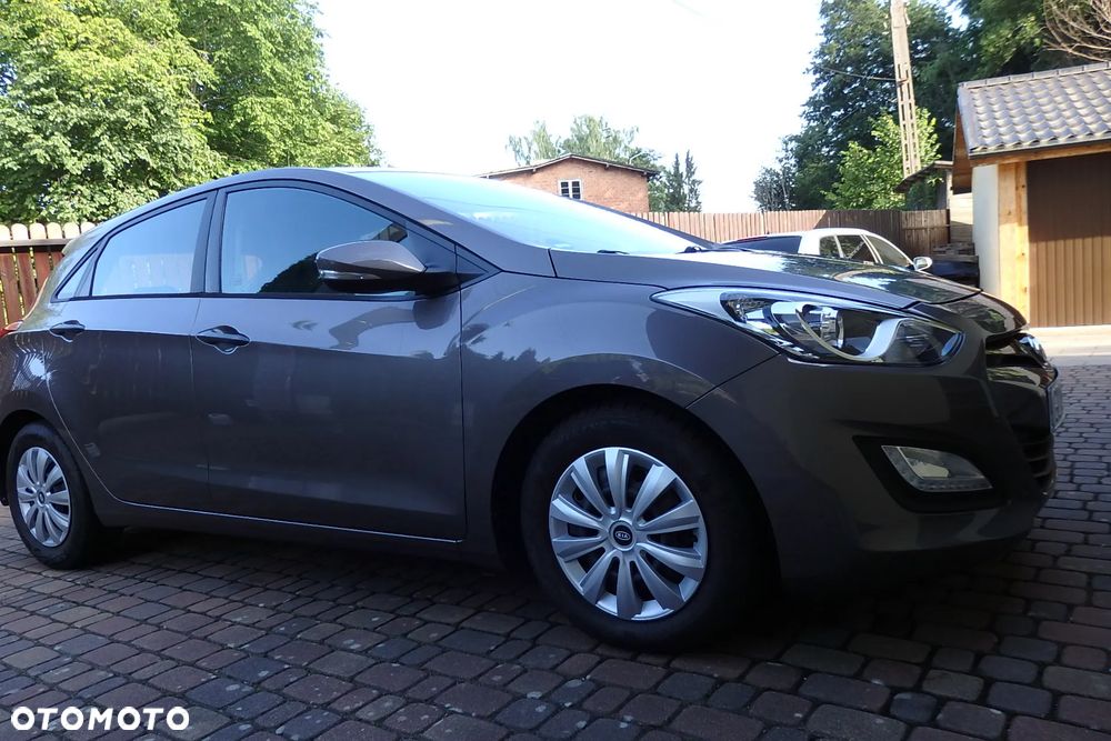 Hyundai i30 1.4 Premium - 30