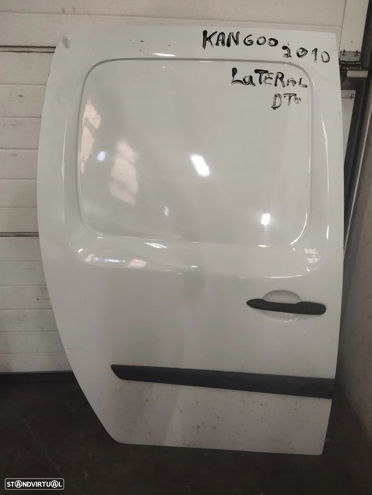 PORTA LATERAL CORRER DIREITA RENAULT KANGOO II 2009-2021 - 1