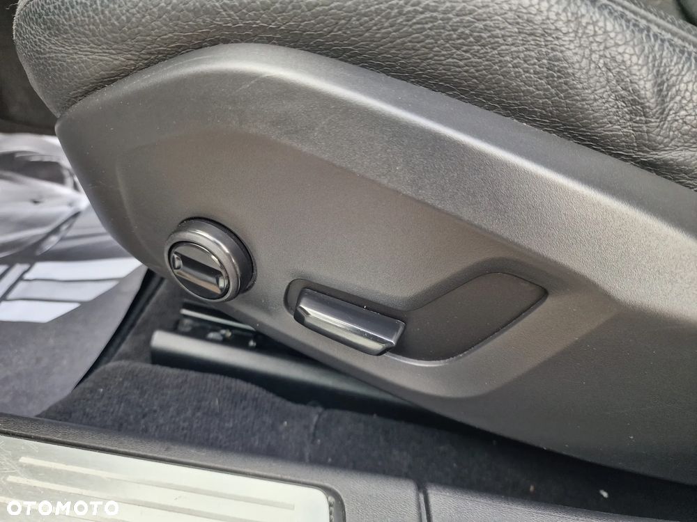 Volvo S90 T4 Geartronic Momentum Pro - 20