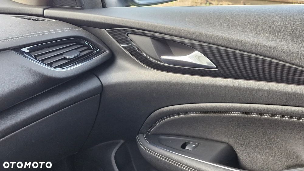 Opel Insignia - 14