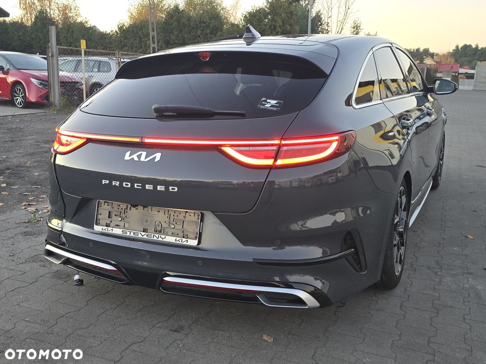 Kia ProCeed 1.5 T-GDI OPF GT LINE - 2