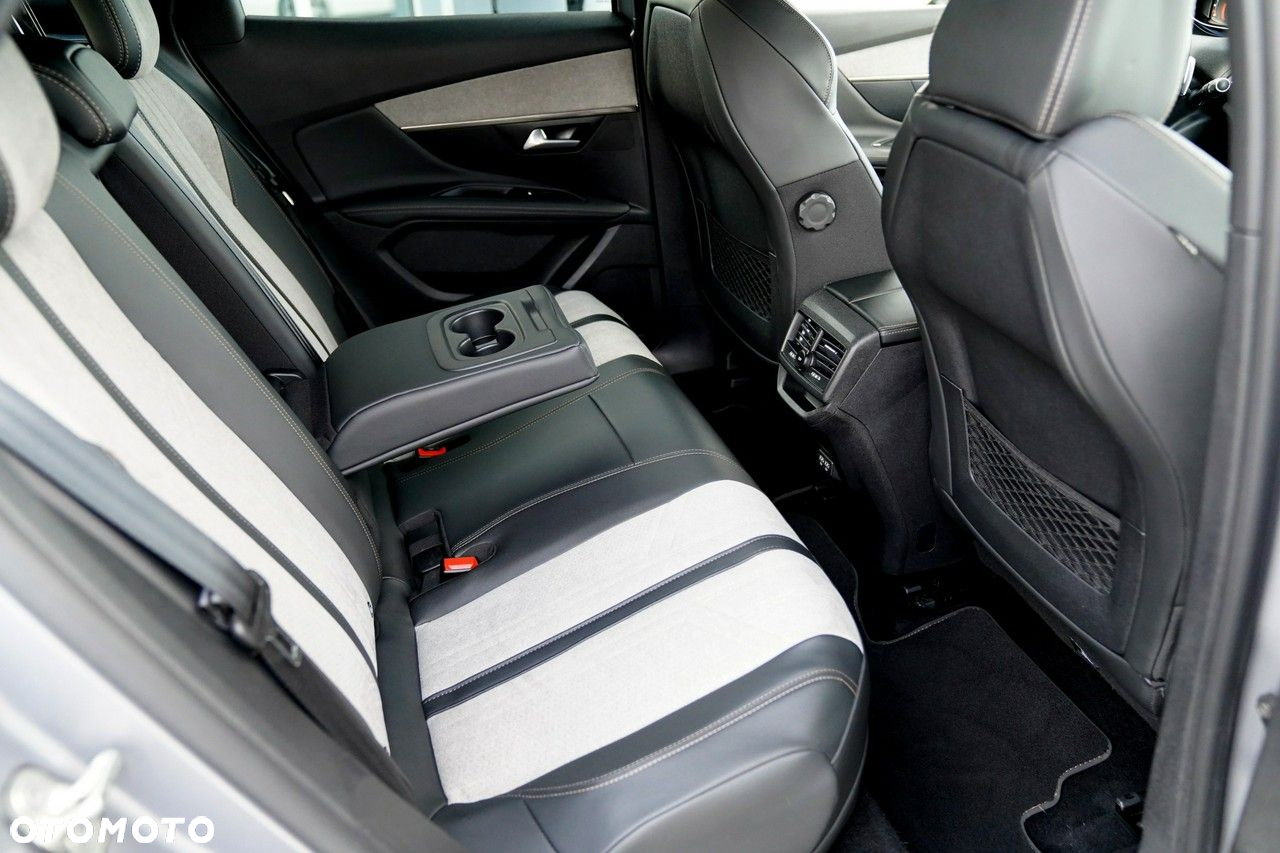 Peugeot 3008 - 27