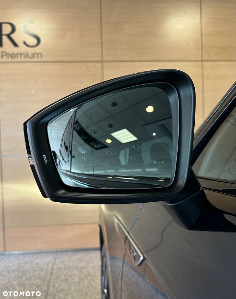 Volkswagen Touareg 3.0 V6 TDI 4Motion R-Line - 30