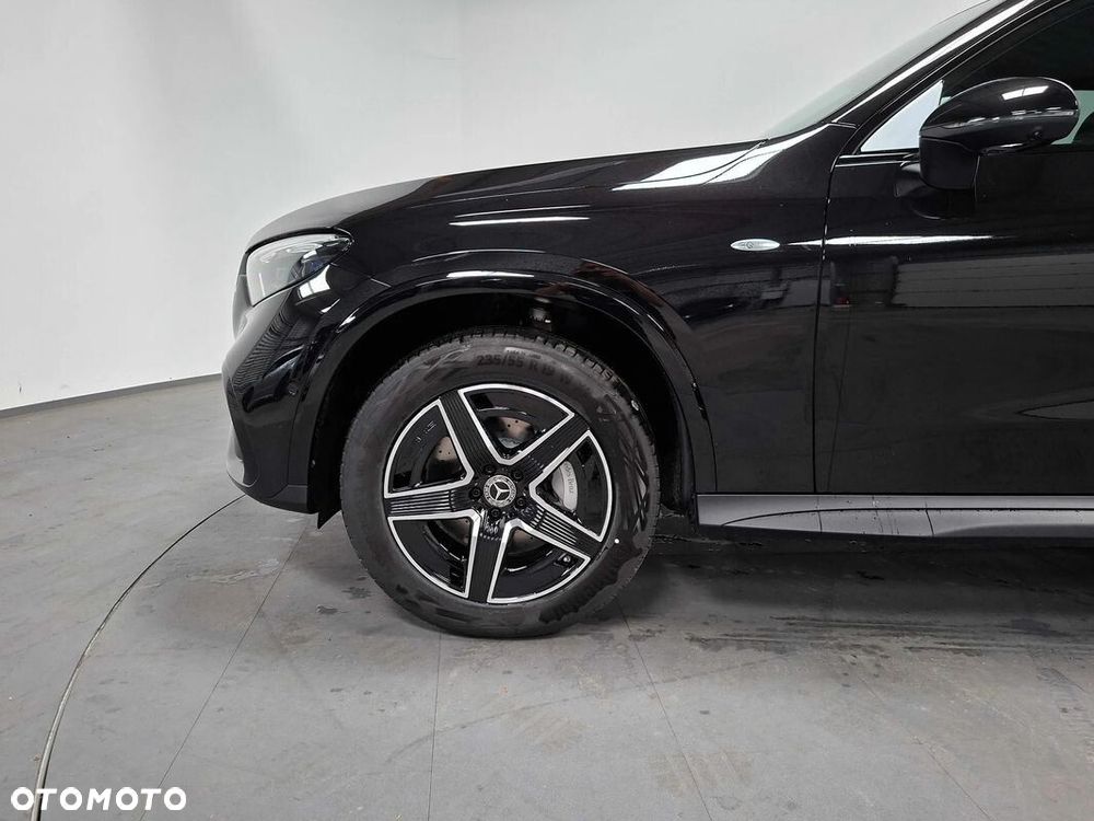 Mercedes-Benz GLC 300 e 4-Matic AMG Line - 8
