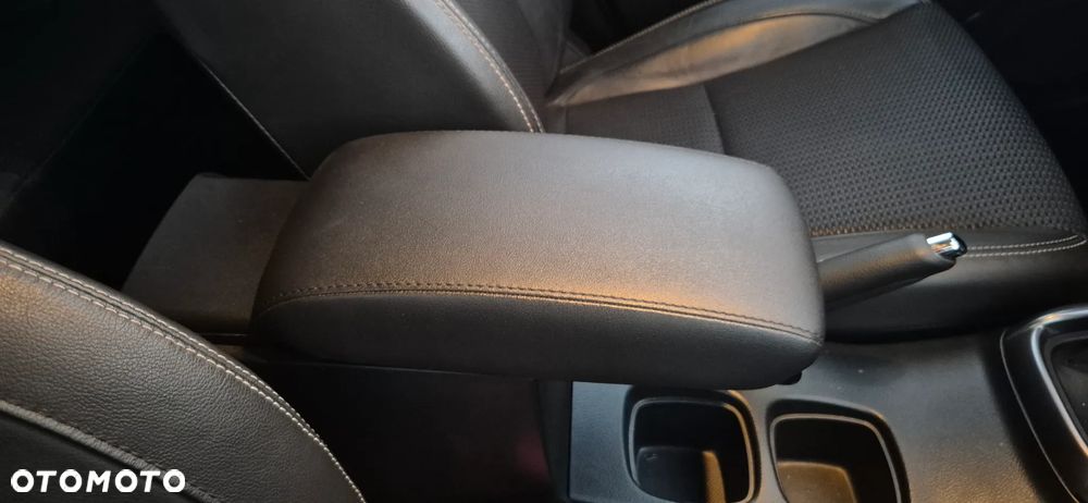 Suzuki SX4 S-Cross 1.4 SHVS Premium - 17