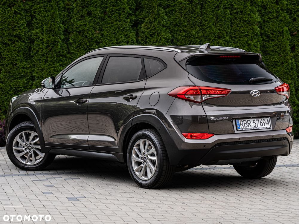 Hyundai Tucson 1.7 CRDI BlueDrive Style 2WD - 21