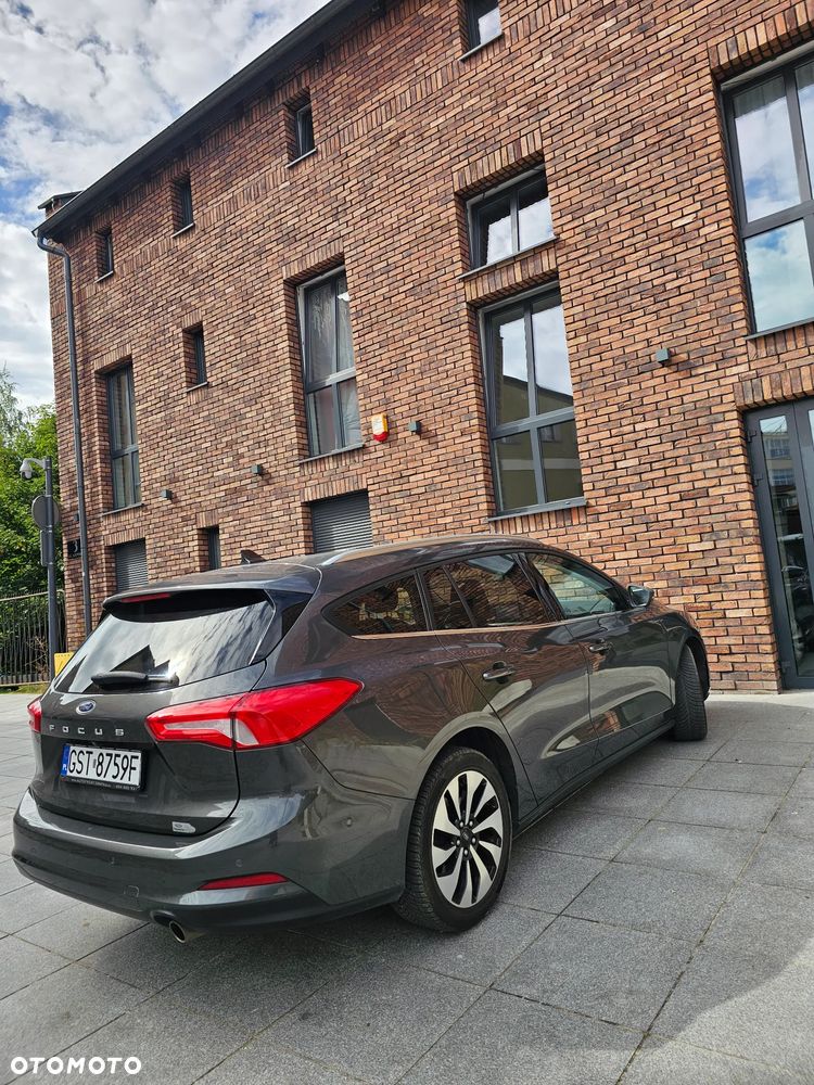 Ford Focus 1.0 EcoBoost Start-Stopp-System ST-LINE DESIGN - 2