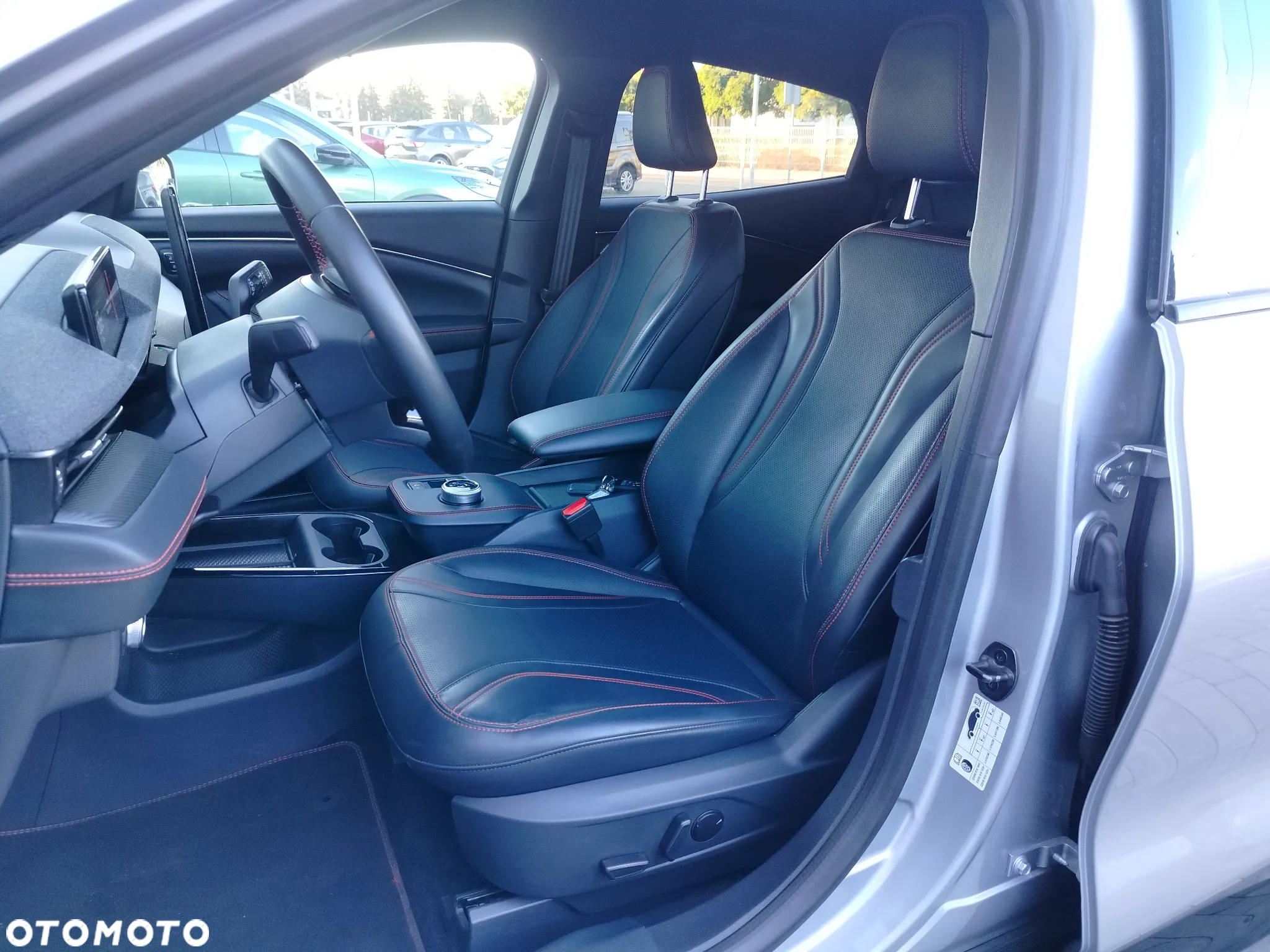 Ford Mustang Mach-E 75kWh AWD Premium - 17