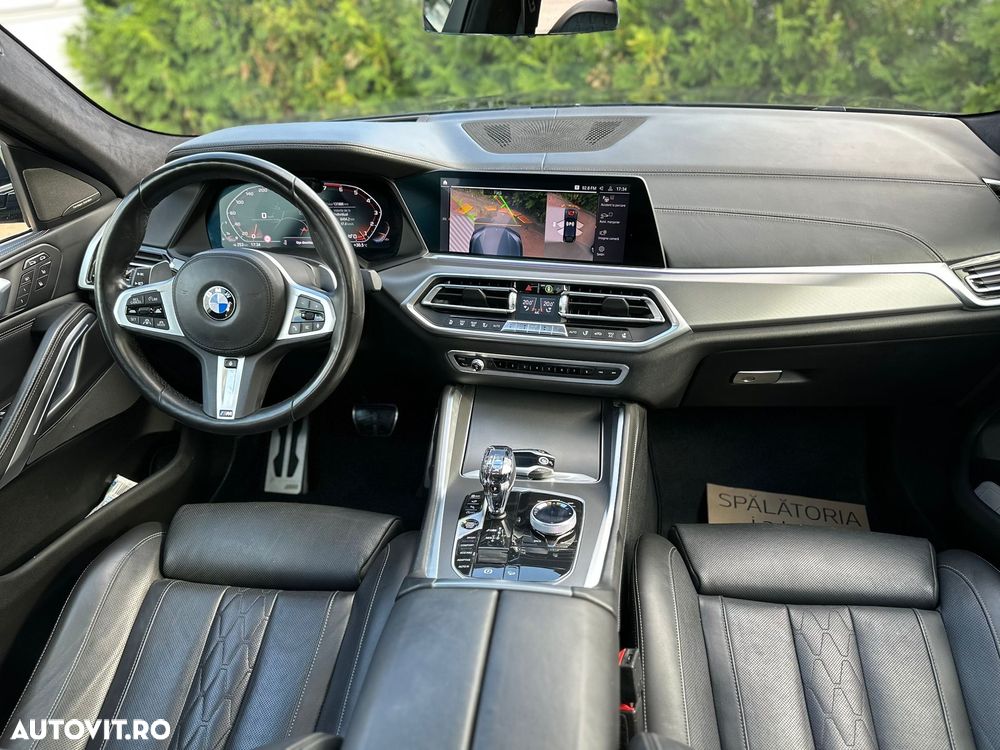 BMW X6 M M50i - 14