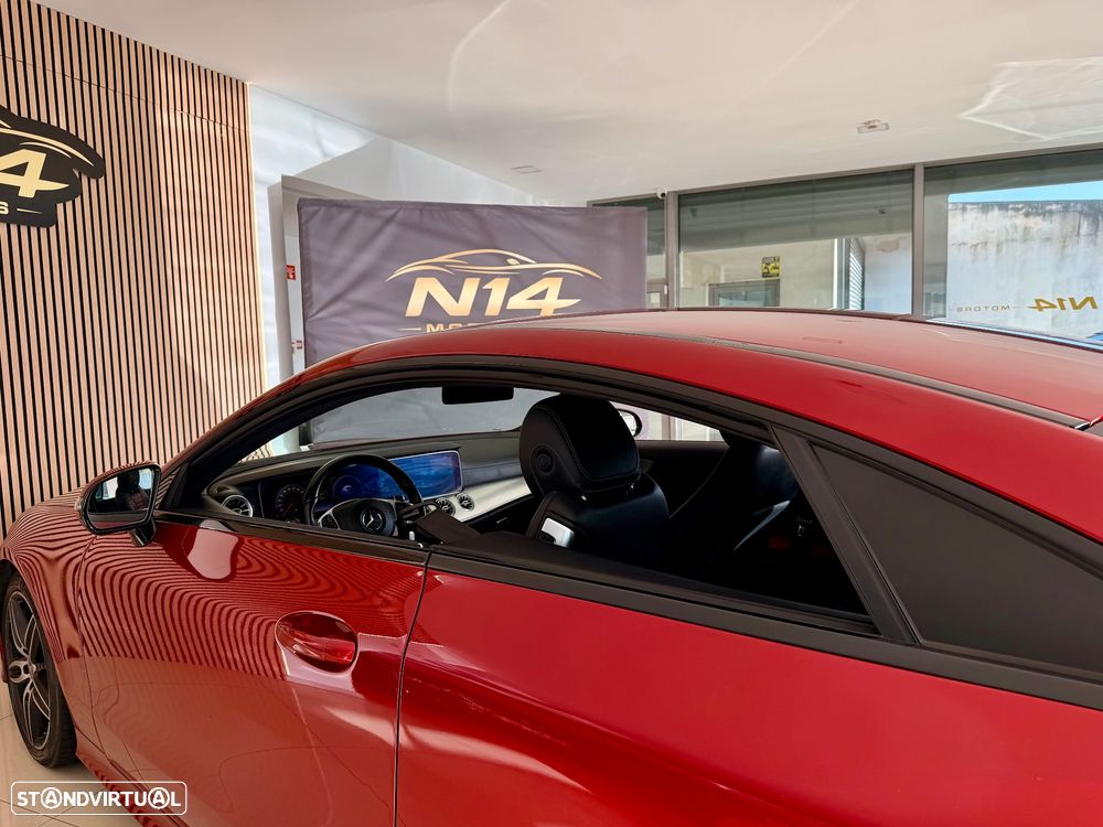 Mercedes-Benz E 220 d AMG Line - 16