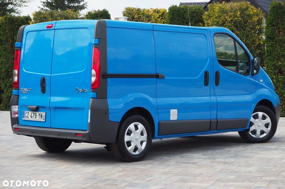 Renault TRAFIC - 14