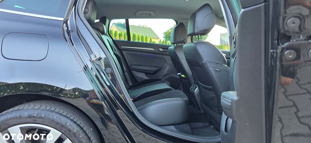 Renault Megane Grandtour TCe 140 GPF INTENS - 27