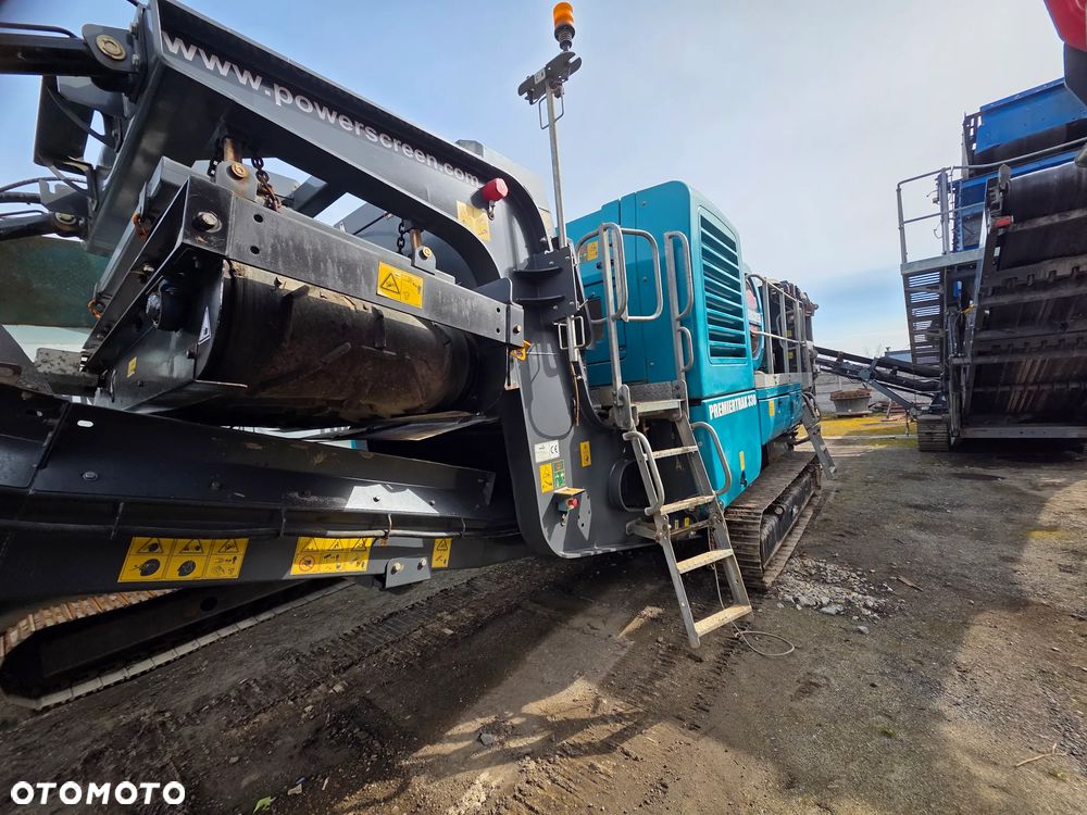 Powerscreen Premiertrak 330 - 5