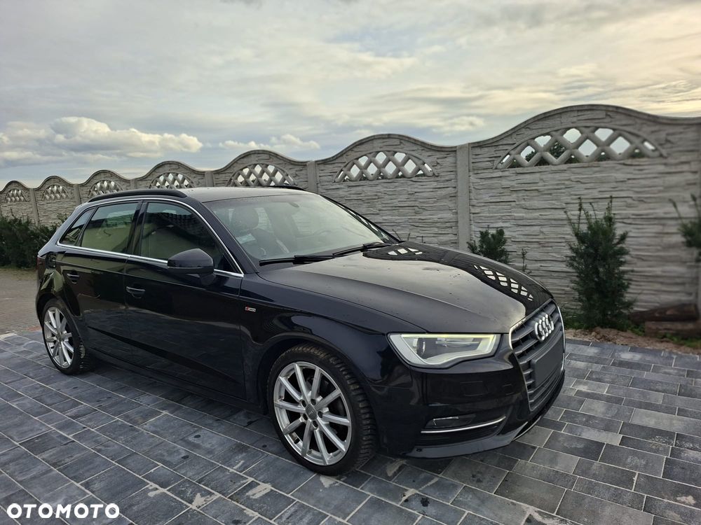 Audi A3 Sportback - 1